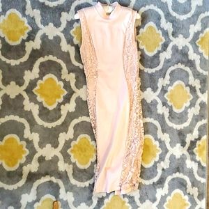 Bebe Peach day dress